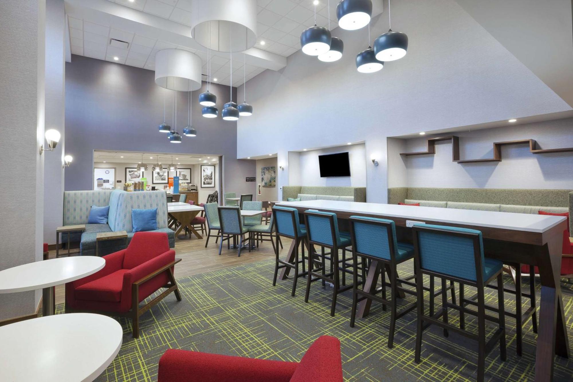 Hampton Inn & Suites Grandville Grand Rapids South Bagian luar foto