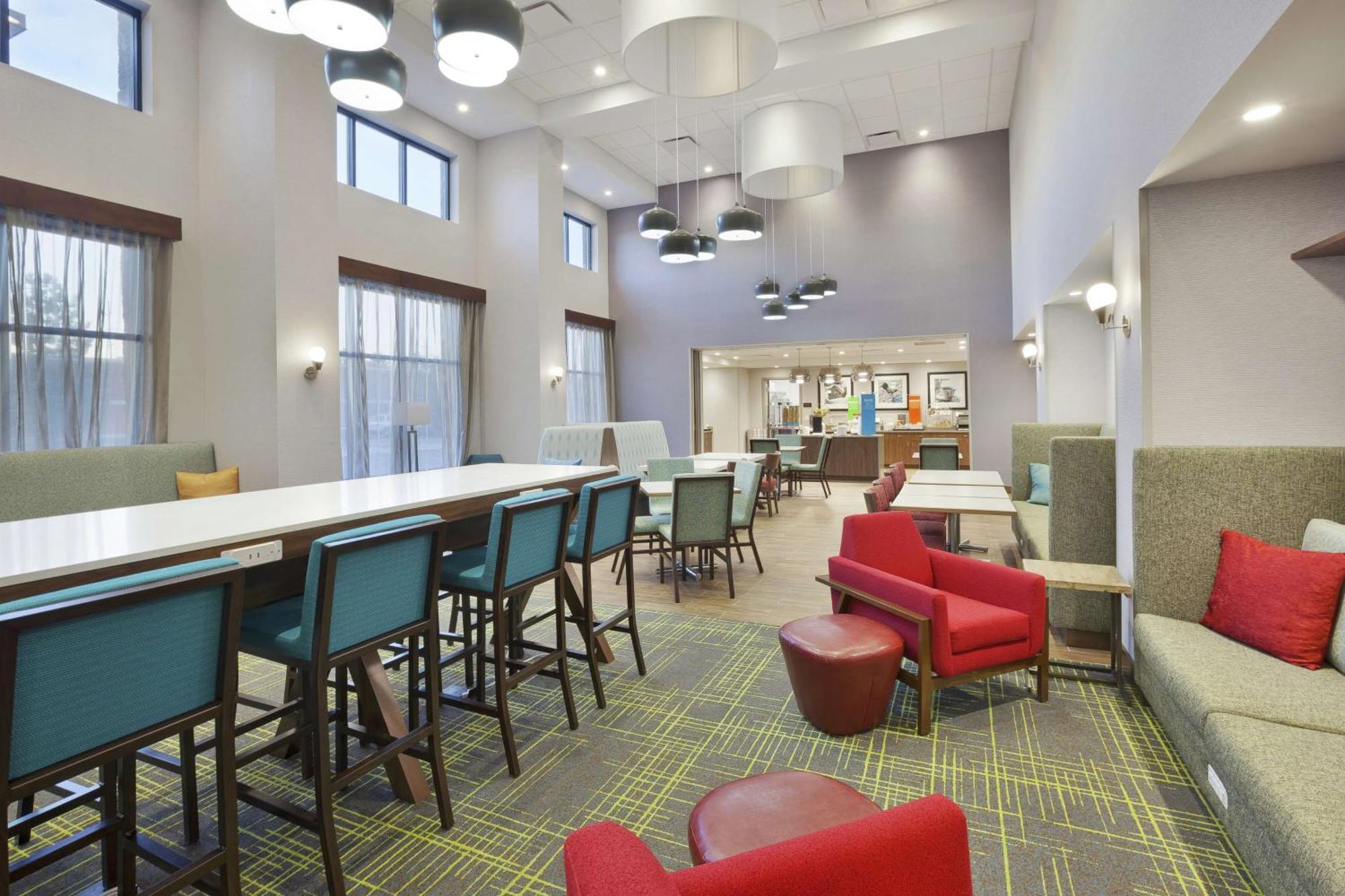 Hampton Inn & Suites Grandville Grand Rapids South Bagian luar foto